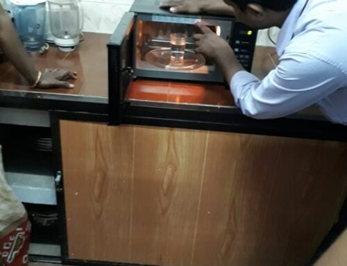Demonstration of Microwave oven